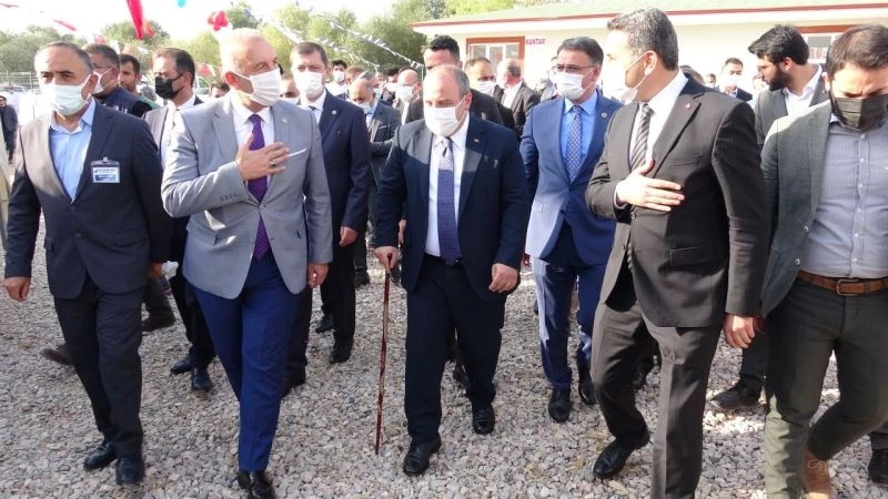 Varank: “Türkiye’deki siyasi provokasyonların olağan şüphelisi CHP’dir”
