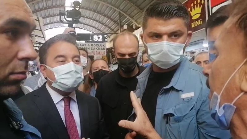 Babacan’a esnaf gezisinde sert tepki: 