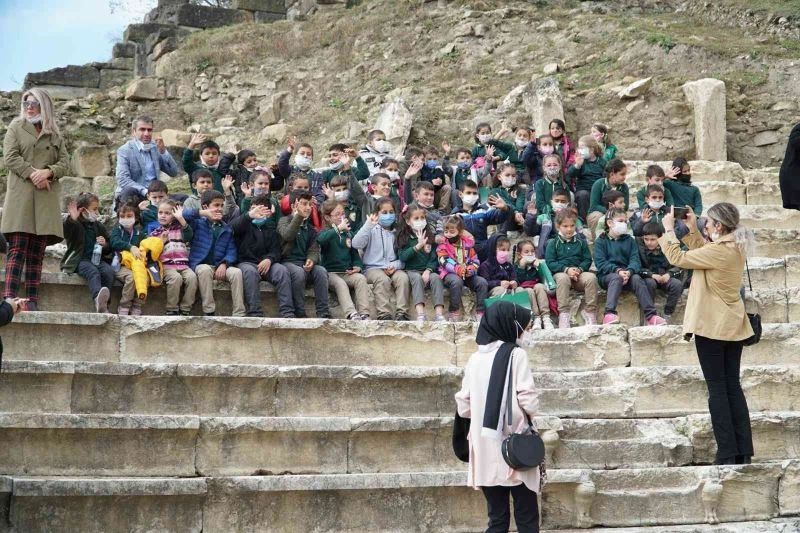 Öğrenciler önce sanat sonra tarihle buluştular
