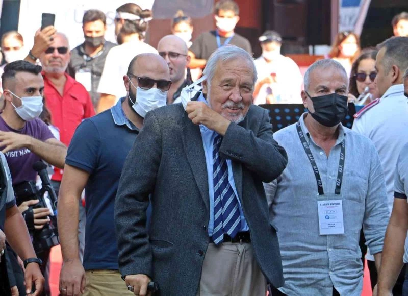 Prof. Dr. İlber Ortaylı: “Türklerin memlekete bir hediyesi var; Rus anneler”
