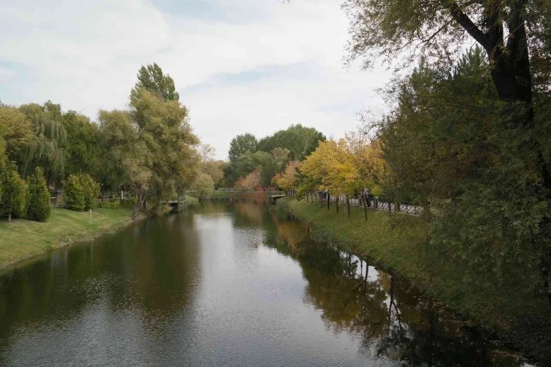 Eskişehir’de hayranlık uyandıran sonbahar manzaraları
