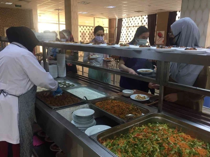 Öğrencilere yemek bursu
