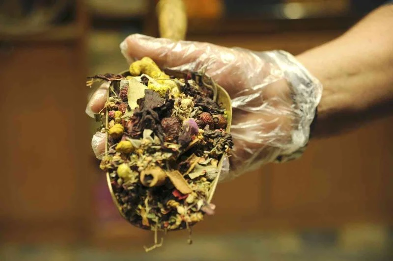 Havalar soğudu, kış çaylarına talep arttı
