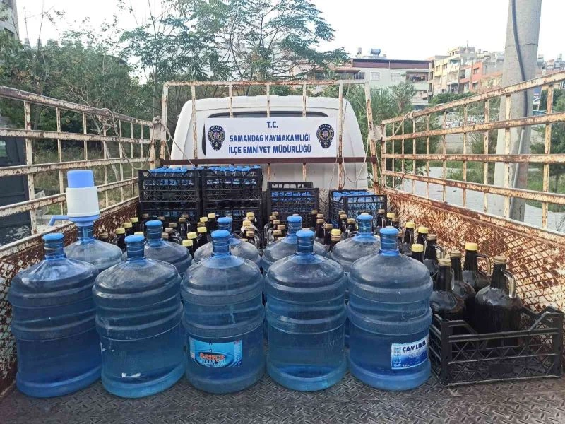 Samandağ’da 567 litre sahte içki ele geçirildi
