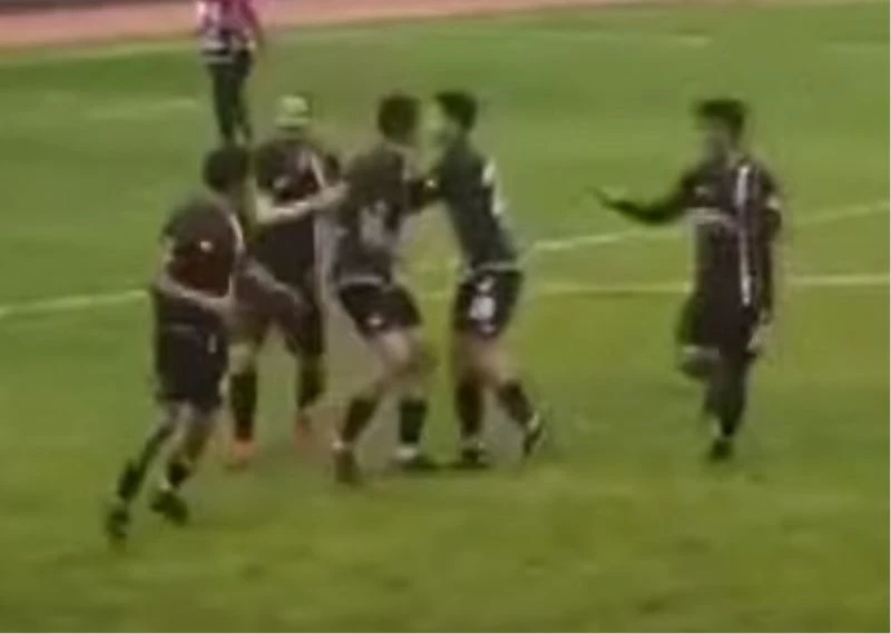 Elazığspor’da iki futbolcunun savunması alınacak
