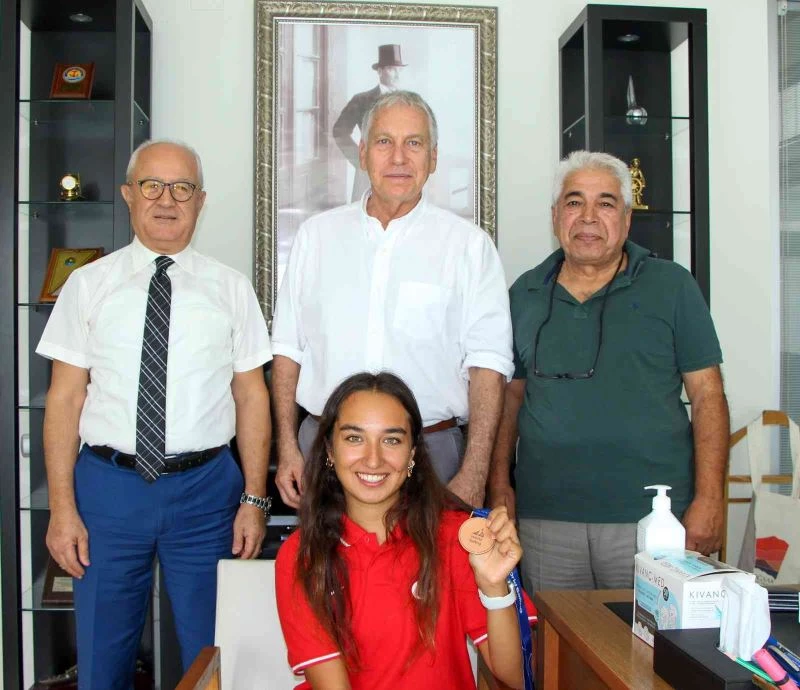 Milli Sporcu Miray Ulaş, bronz madalya ile döndü

