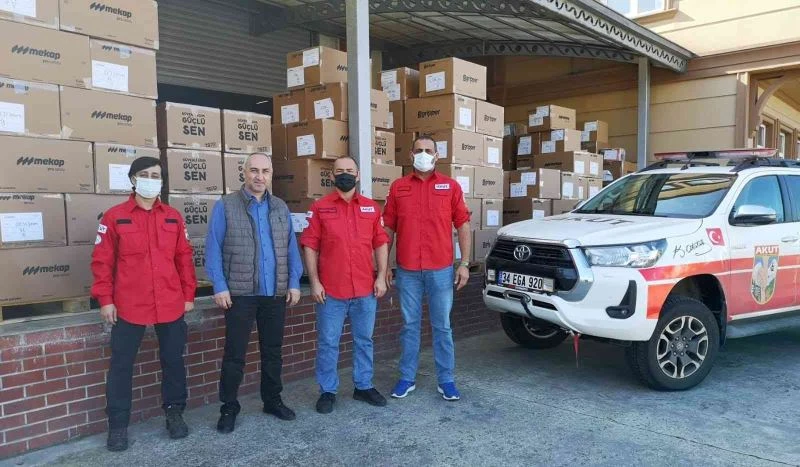 MEKAP’tan AKUT’a iş ayakkabısı bağışı
