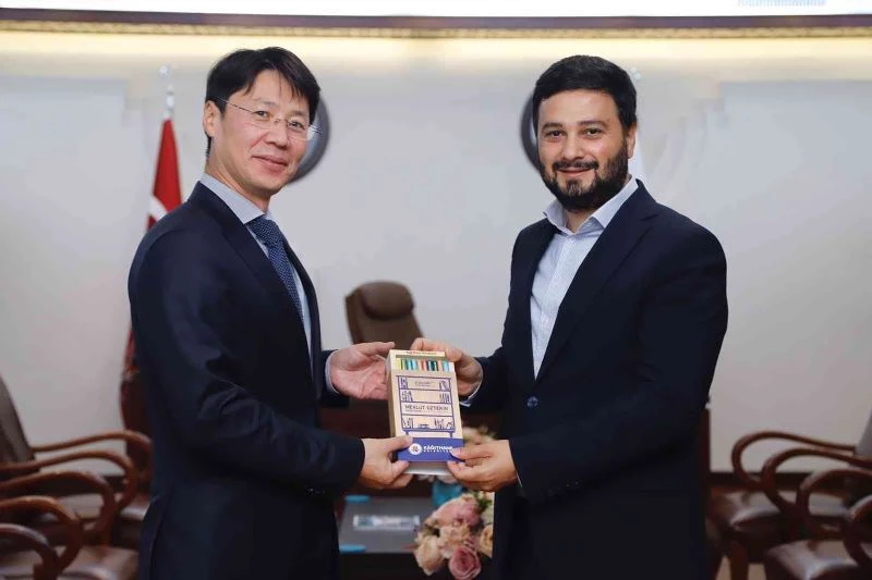 Başkonsolos Sharav’dan, Başkan Öztekin’e ziyaret
