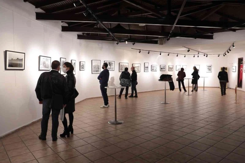 ‘Ustalara Saygı’ fotoğraf sergisi sanatseverlerle buluştu
