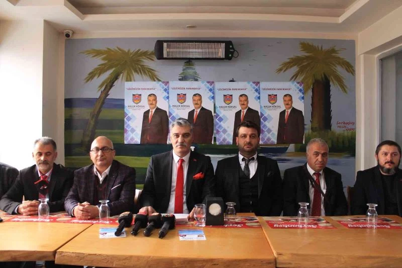 Köksal, başkanlığa adaylığını açıkladı
