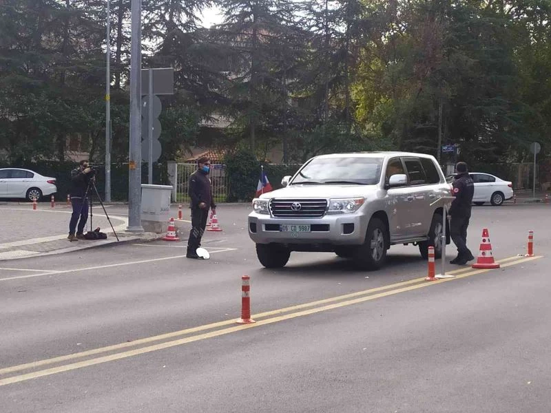Dışişleri Bakanlığı: “Büyükelçilere, bu hadsiz açıklamanın kabul edilemez olduğu iletildi”
