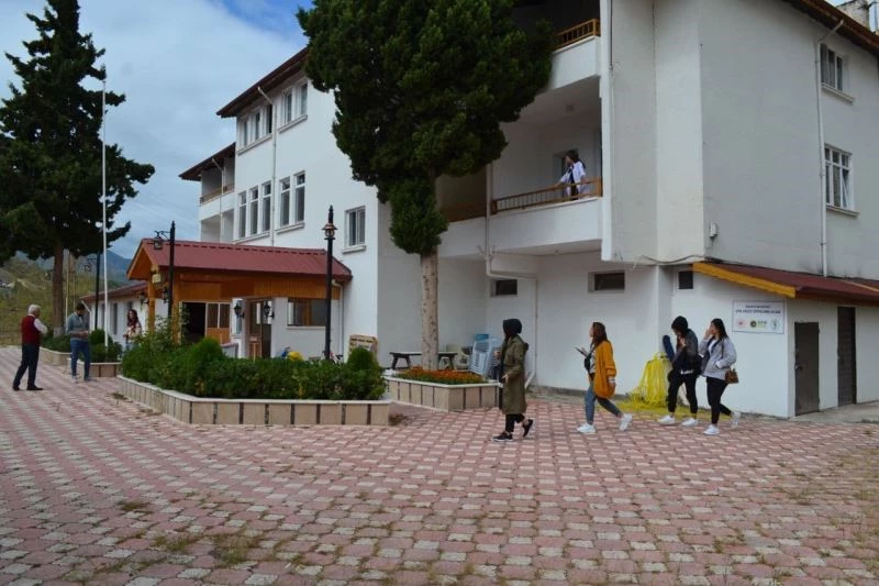 Kaplıca oteli üniversite öğrencilerine tahsis edildi
