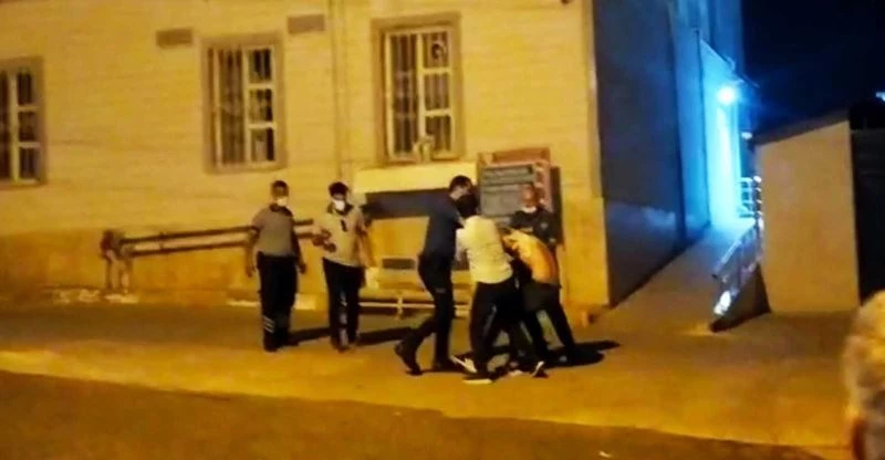 Sağlık kontrolünde kaçan hükümlüyü vatandaşlar yakaladı
