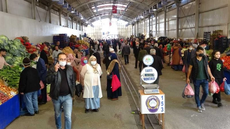 Market ve pazarlardaki fiyat farkı esnafın gündeminde
