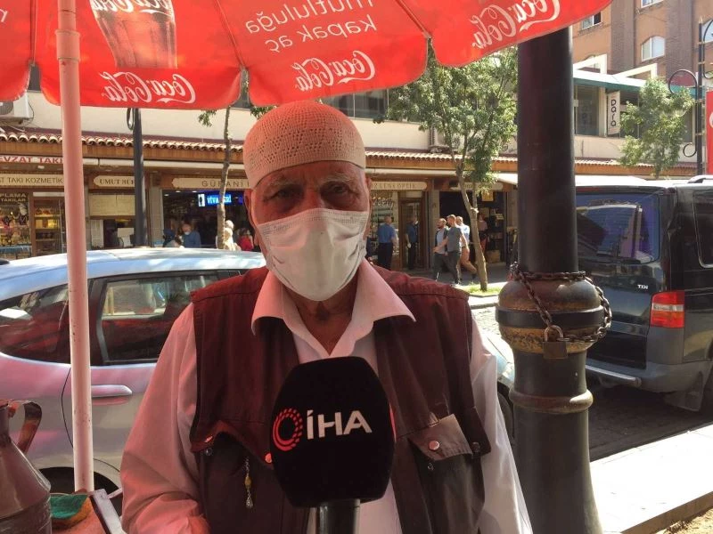 Diyarbakır’ın meyan kökü şerbetçileri tezgahı kapatıyor
