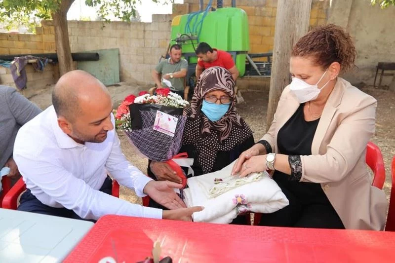 AK Parti’den en yaşlı üyeye vefa
