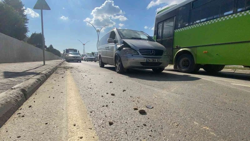 Fabrikanın hafriyat sahasındaki patlama ortalığı savaş alanına çevirdi
