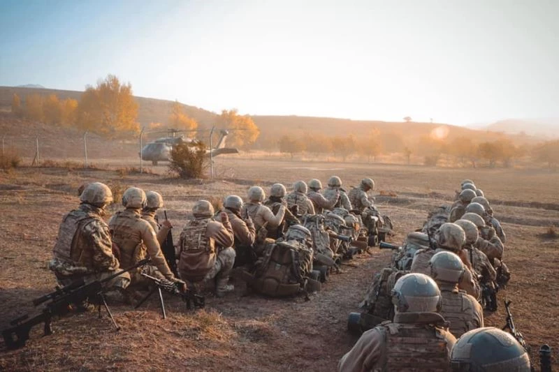 Erzincan’da terör operasyonu: Toplamda 12 mağara, sığınak, depo imha edildi
