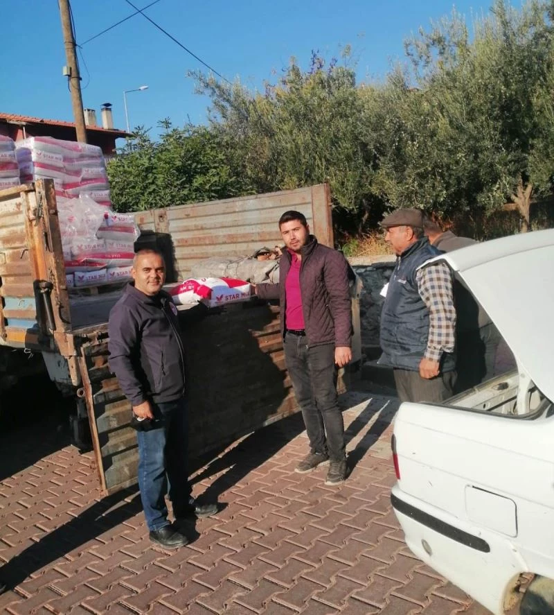 Selendili çiftçilere yüzde 50 hibe destekli karışık yem tohumu
