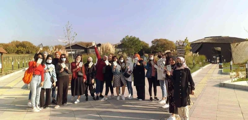 Üniversite öğrencileri Hersek Lagününü gezdi
