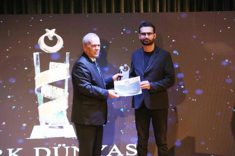 ADÜ’lü öğrencinin yönetmenliğini yaptığı ’Başka Vatanımız Yok’ belgeseline bir ödül daha
