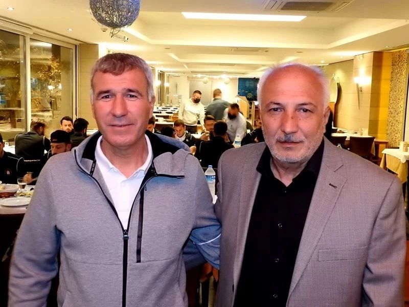 Çeşme Belediyespor Teknik Direktörü: 