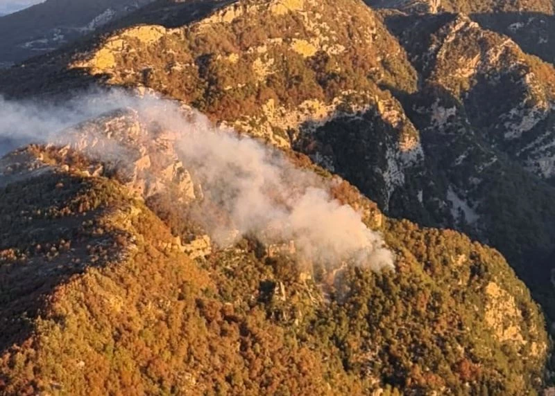 Osmaniye’deki orman yangınını söndürme çalışmaları sürüyor