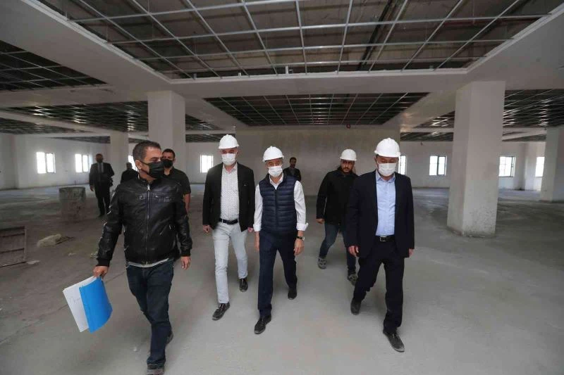 Mavikent’e dev tesis
