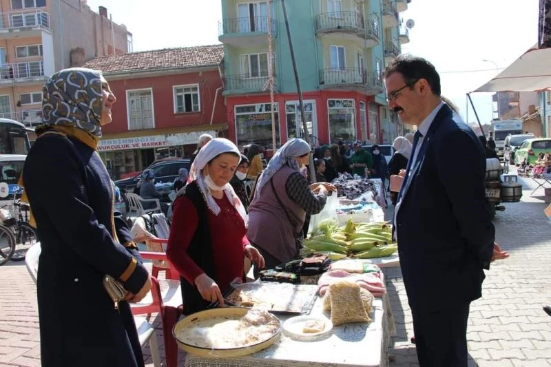 Başmakçı Kadın Kültür Evi Kooperatifi ürünleri görücüye çıktı
