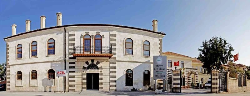 Kekemelik hastalık değil
