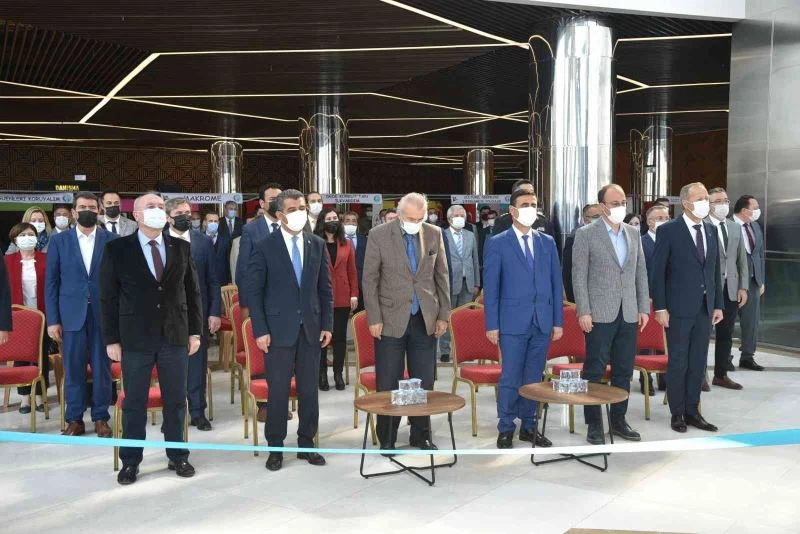 Pamukkale Köklerden Göklere Bilim Şenliği kapılarını ziyaretçilere açtı
