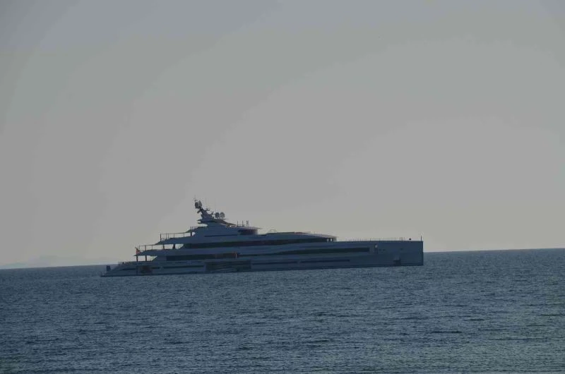 Bill Gates’in yatı Didim açıklarında demirledi
