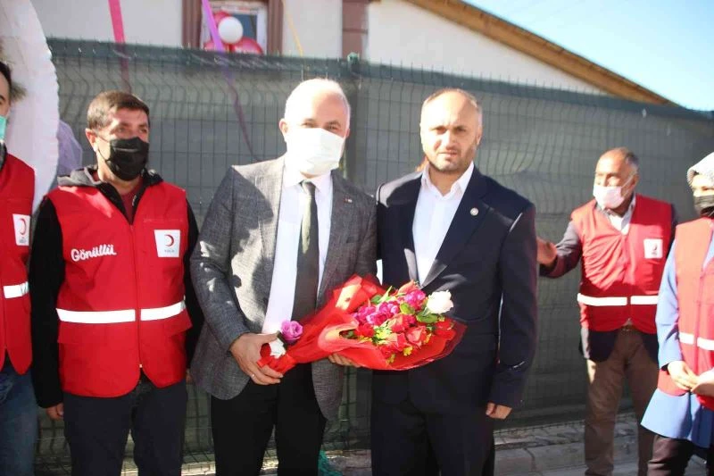 Hayırsever iş adamının yaptırdığı Kur’an kursu hizmete açıldı
