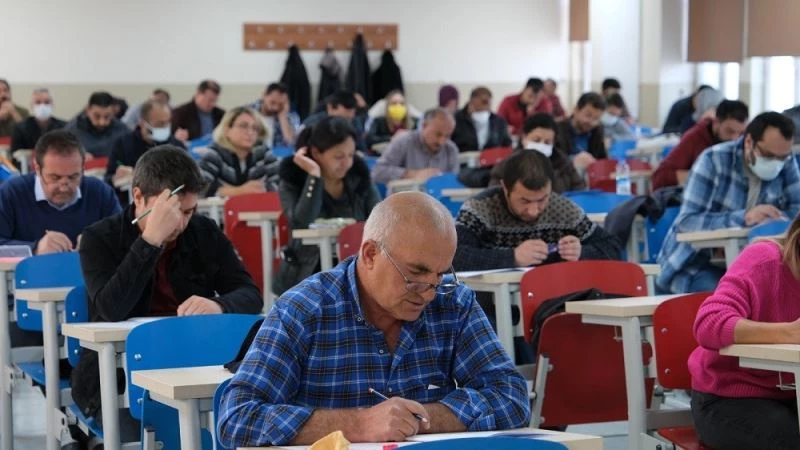 Görevde yükselme ve unvan değişikliği sınavına yoğun ilgi
