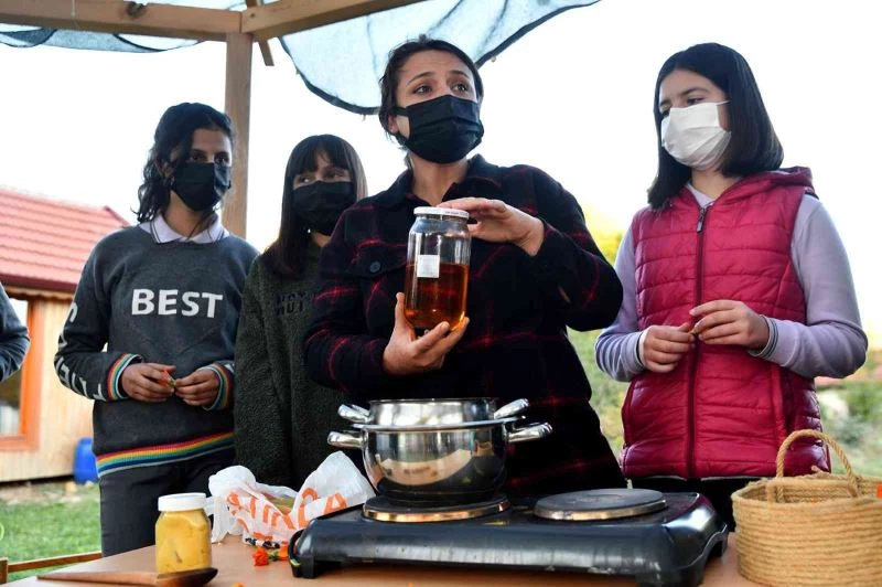 Yeryüzü Ekoloji Okulu’nda atölye çalışmaları sürüyor
