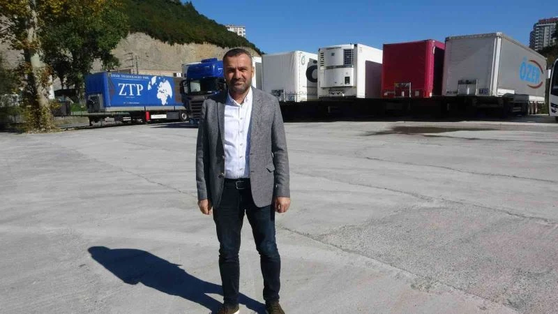 Uluslararası Nakliyeciler Derneği Karadeniz Bölge Yönetim Kurulu Üyesi Özer: “İngiltere’deki tedarik zinciri olayı bütün dünyaya örnek olmalı”

