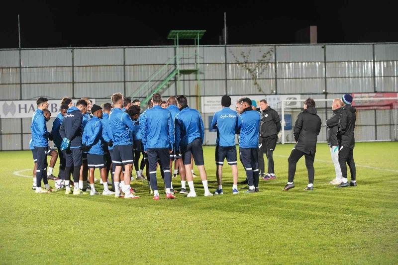Çaykur Rizespor, Trabzonspor maçı hazırlıklarına başladı