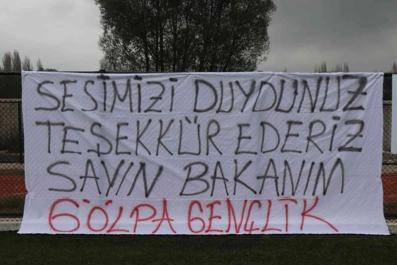 Bakan Dönmez’e teşekkür pankartı
