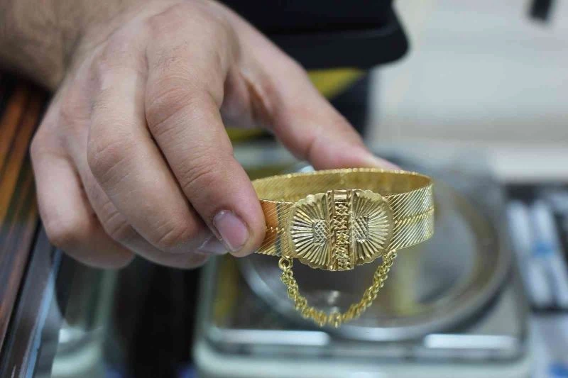 Vatandaşlar gümüşe yatırım yapıyor
