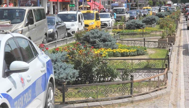 Bayburt’ta trafiğe kayıtlı araç sayısı 16 bin 205 oldu

