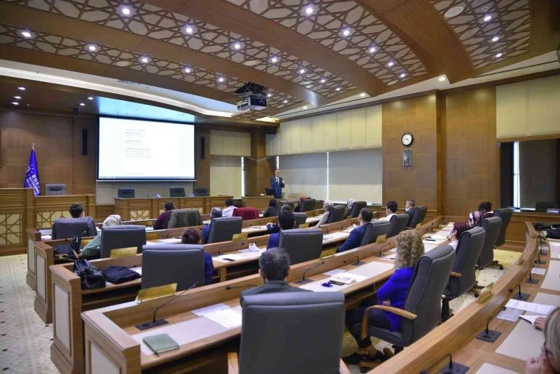 Büyükşehir personeline ‘mevzuat eğitimi’
