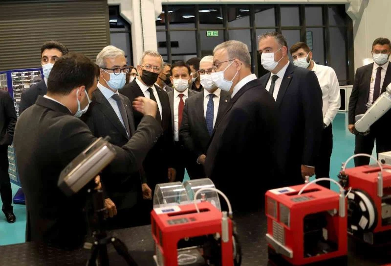 Savunma Sanayii Başkanı Demir, MTOSB’de sanayicilerle buluştu
