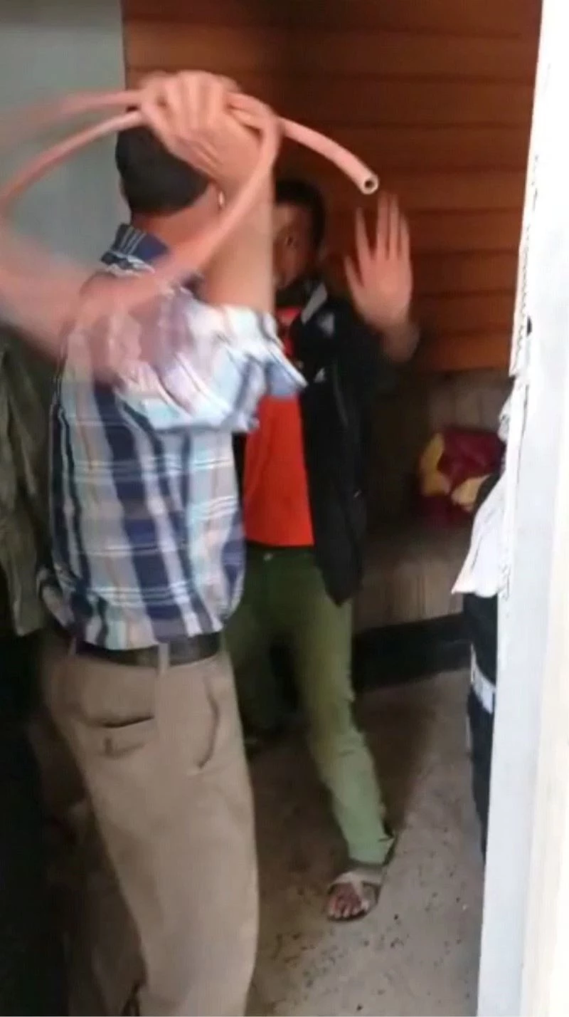 Çırağı hortumla döven usta gözaltına alındı
