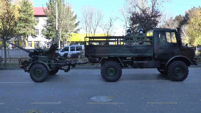 Erzurum’da üşüten 29 Ekim provası
