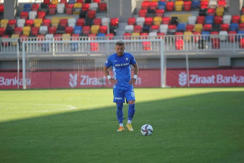 Altay’da Özgür Özkaya 10 ay sonra sahalarda
