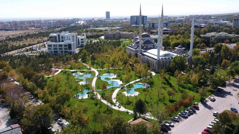Selçuklu Belediyesinin SÜ kampüsünde yaptığı Merve Mercan Parkı tamamlandı

