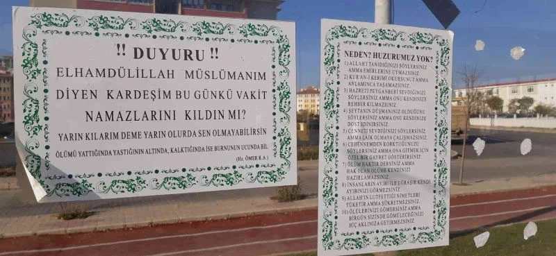 Otobüs durağına astıkları ilan ile namaza davet ettiler
