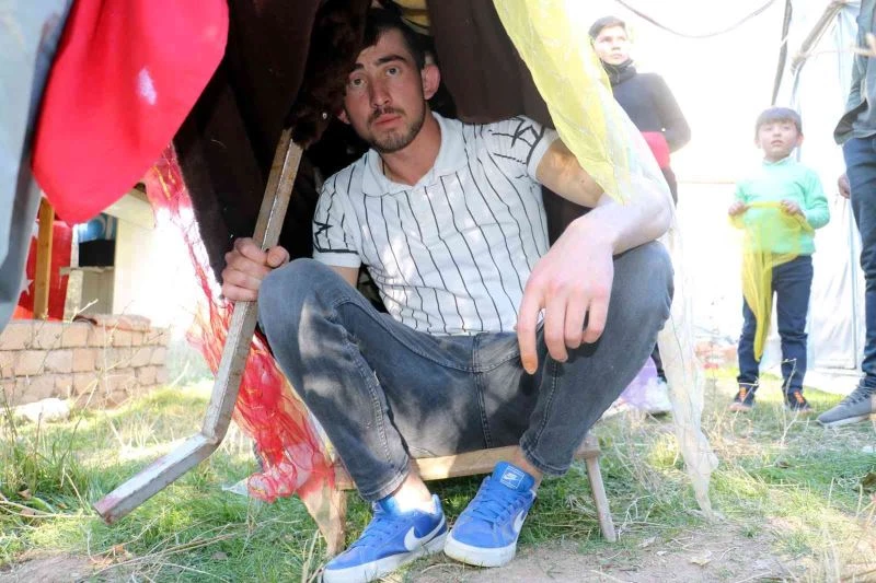 Deve oyunu halen bozkırın en gözde düğün eğlencesi
