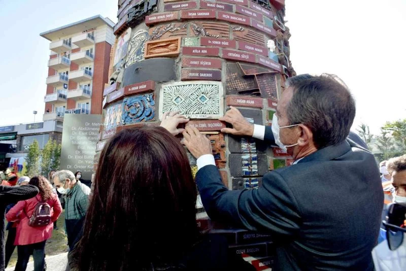 Pandemide hayatını kaybeden sağlıkçıların isimleri Tepebaşı’nda yaşatılıyor
