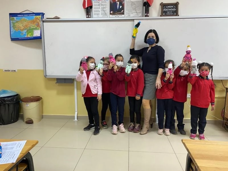 Esenköy 15 Temmuz İlköğretim Okulu öğrencilerine 29 Ekim armağanı
